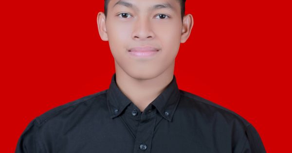 RIZKI MIFTAHUL HUDA JUARA DA'I MUDA UKKI UNESA